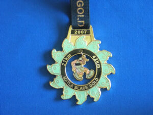 medal hanger companies